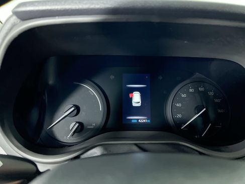 Used 2023 Toyota Sienna XSE FWD image 16