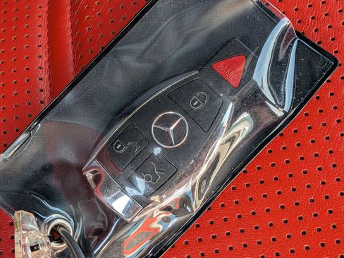 Used 2018 Mercedes-Benz C 63 AMG S image 40