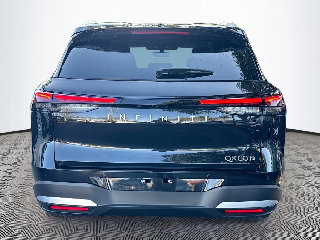 Certified 2026 INFINITI QX60 Luxe w/ Cargo Package AWD/4WD image 7