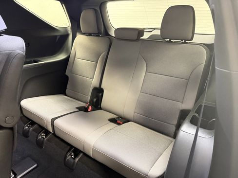New 2026 Chevrolet Traverse LT w/ LPO, Floor Liner Package image 22