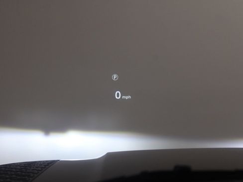 Used 2023 Land Rover Defender 130 SE image 22