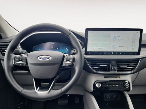 Used 2024 Ford Escape PHEV w/ PHEV Premium Package image 13