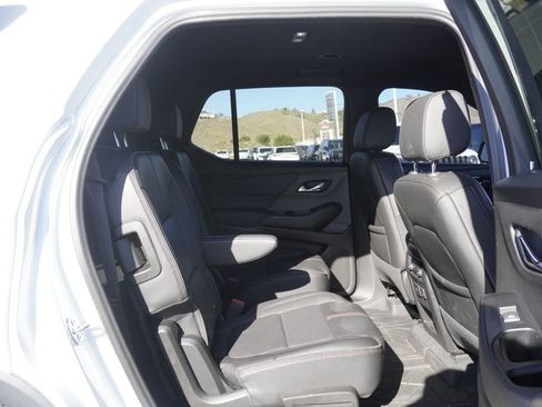 Used 2023 Chevrolet Traverse RS w/ LPO, Cargo Package image 24