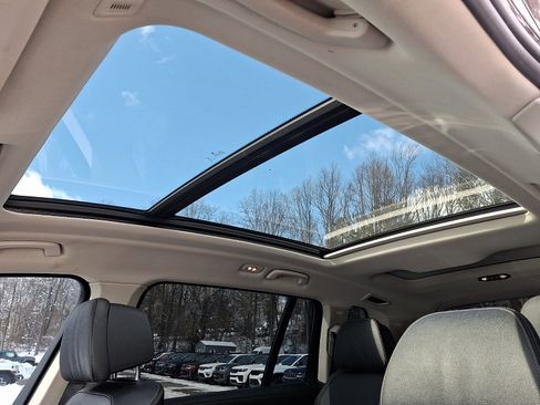 Used 2020 BMW X7 xDrive40i w/ Luxury Seating Package image 17