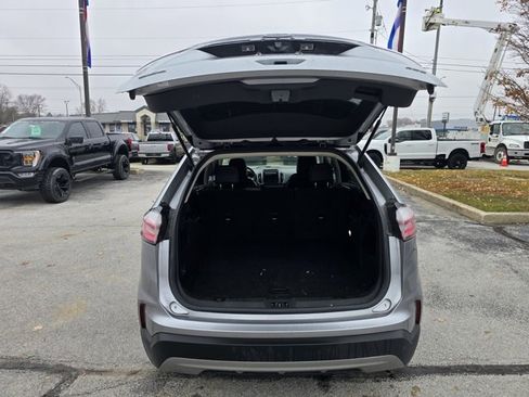 Used 2023 Ford Edge SEL image 13