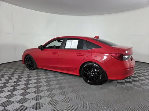 Used 2023 Honda Civic Sport image 8