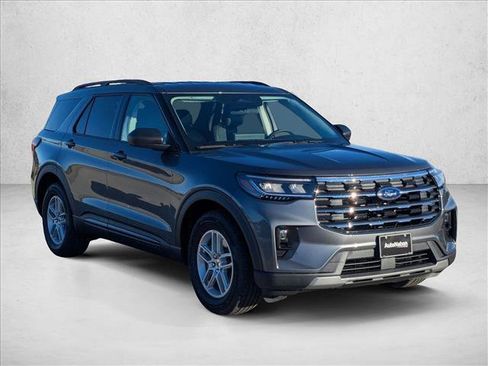 New 2026 Ford Explorer Active w/ Active Comfort Package image 7