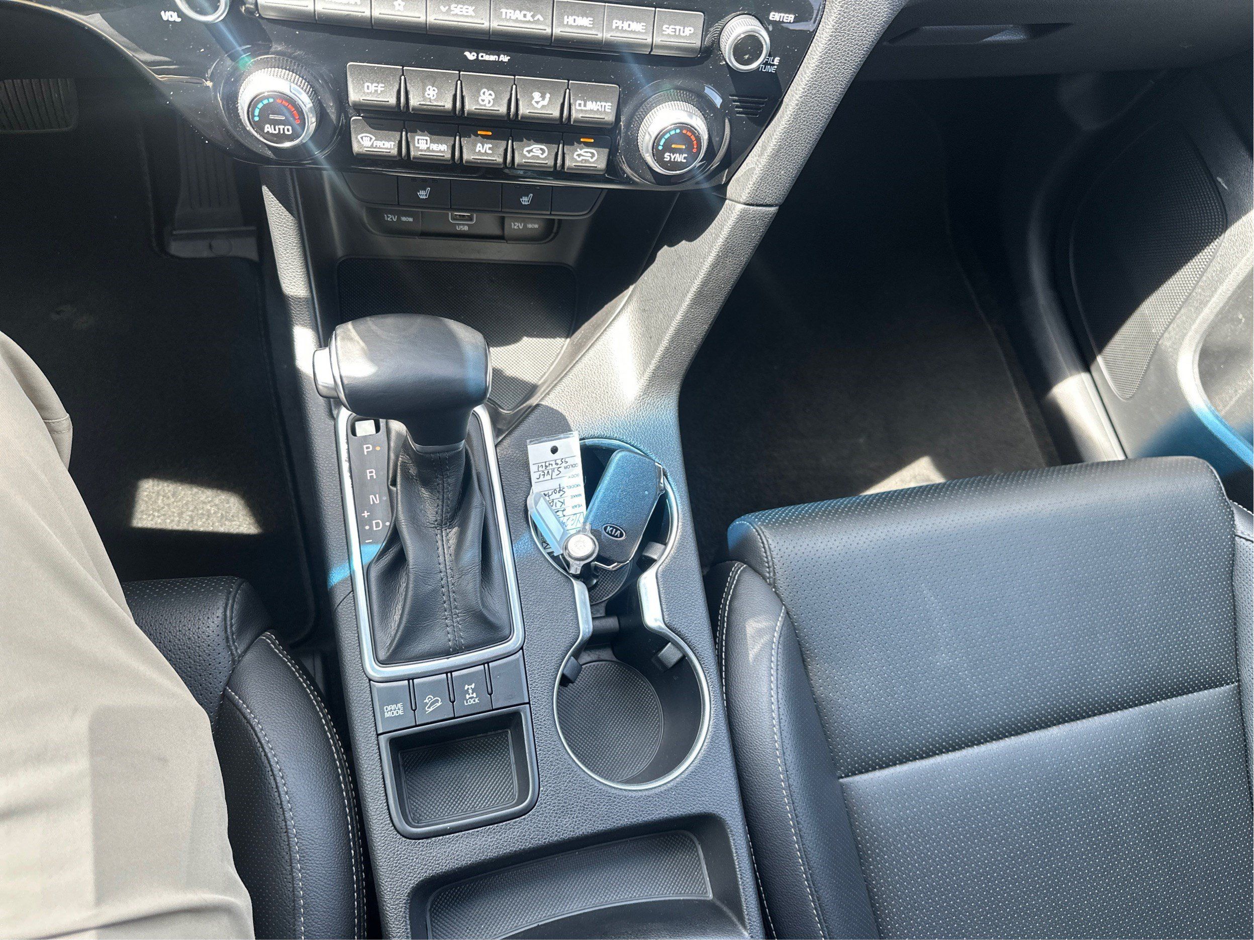 Used 2022 Kia Sportage EX AWD/4WD image 15