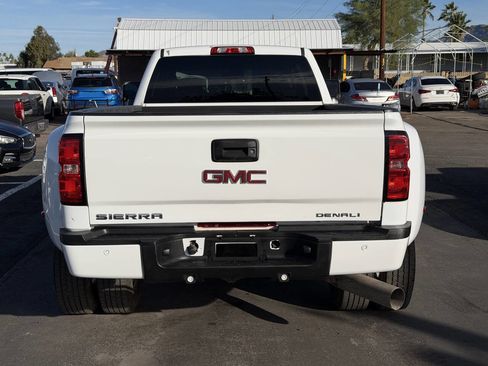 Used 2015 GMC Sierra 3500 Denali w/ Duramax Plus Package image 8