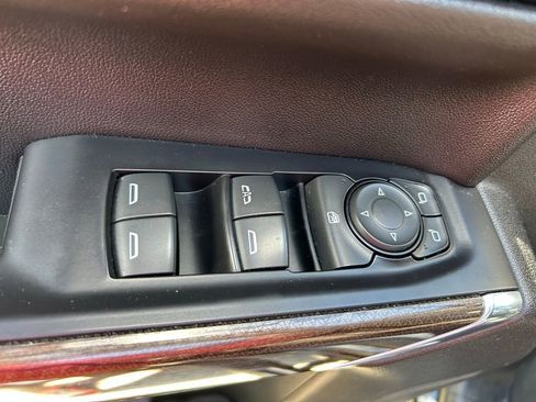 Used 2020 Chevrolet Silverado 1500 LT w/ All-Star Edition image 17