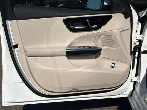 Certified 2026 Mercedes-Benz C 300 4MATIC Sedan image 19
