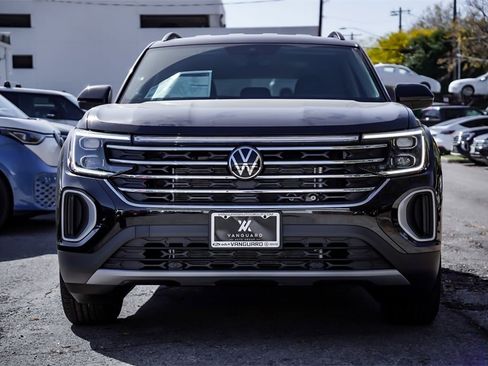New 2026 Volkswagen Atlas SE image 4