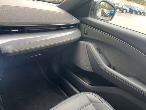 Used 2025 Ford Mustang Mach-E GT AWD/4WD image 19