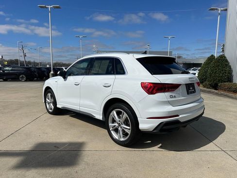 Used 2023 Audi Q3 2.0T Premium Plus w/ Premium Plus Package image 9