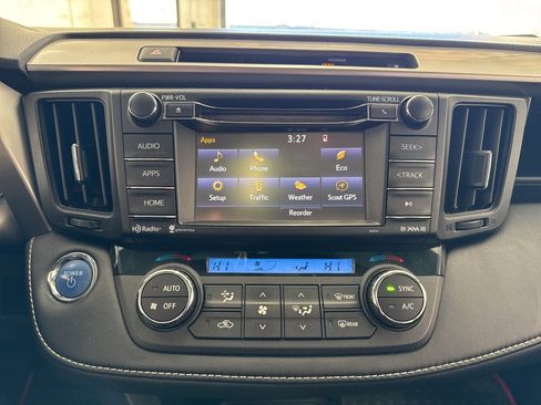 Used 2016 Toyota RAV4 XLE image 28