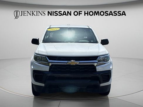 Used 2021 Chevrolet Colorado W/T RWD image 3