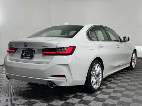 Used 2025 BMW 330i xDrive Sedan w/ Convenience Package AWD/4WD image 10