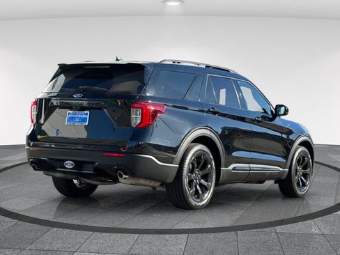 Certified 2023 Ford Explorer ST-Line w/ Class IV Trailer Tow Package image 5