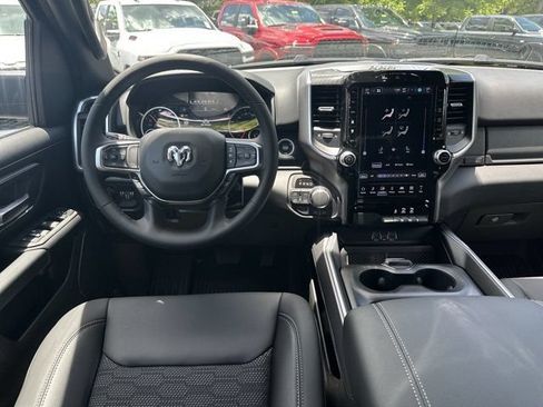 New 2026 RAM 1500 4x4 Crew Cab image 21