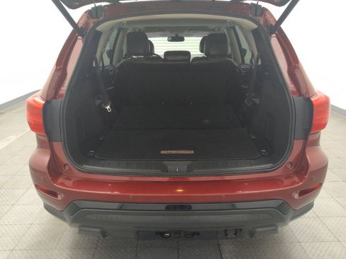Used 2019 Nissan Pathfinder SL AWD/4WD image 29