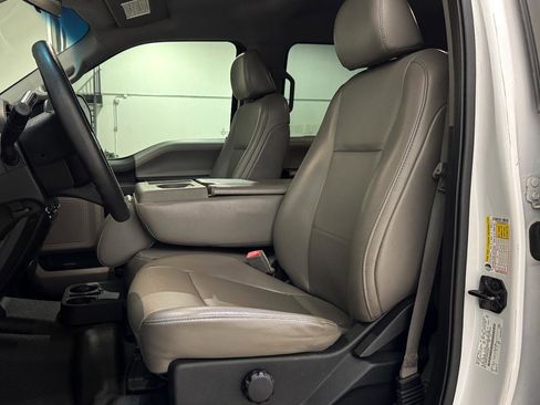 Used 2017 Ford F350 XL w/ Power Equipment Group AWD/4WD image 4