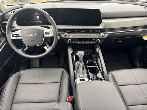 New 2025 Kia Telluride EX w/ EX Captain's Chair Package image 23