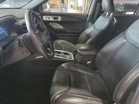 Used 2022 Ford Explorer ST w/ Equipment Group 401A AWD/4WD image 7