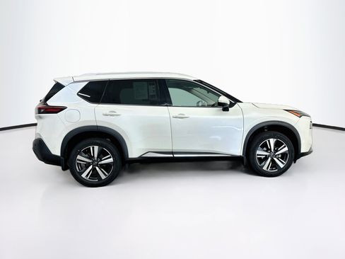 Used 2023 Nissan Rogue SL AWD/4WD image 10