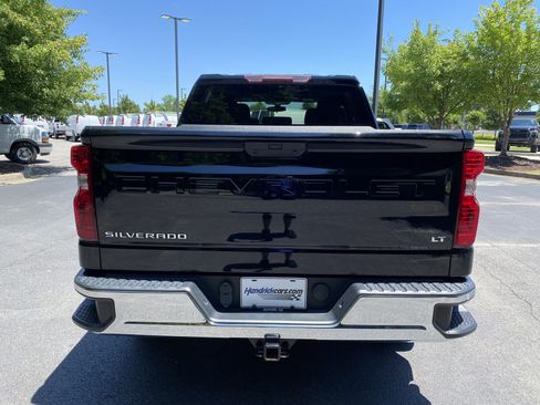 Used 2022 Chevrolet Silverado 1500 LT w/ Bed Protection Package RWD image 8