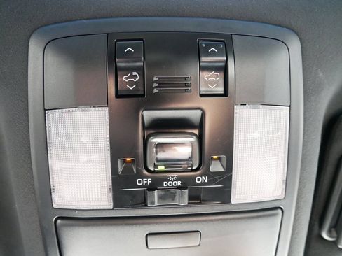 Certified 2023 Lexus GX 460 Luxury w/ Sport Design Package AWD/4WD image 27