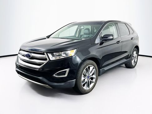 Used 2018 Ford Edge Titanium w/ Equipment Group 301A AWD/4WD image 3