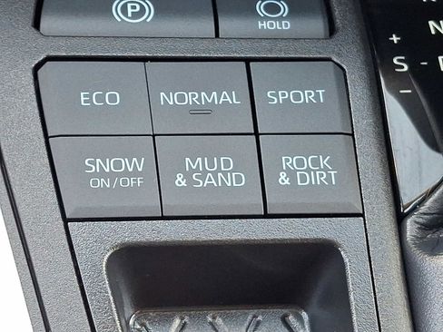 Certified 2023 Toyota RAV4 LE image 24