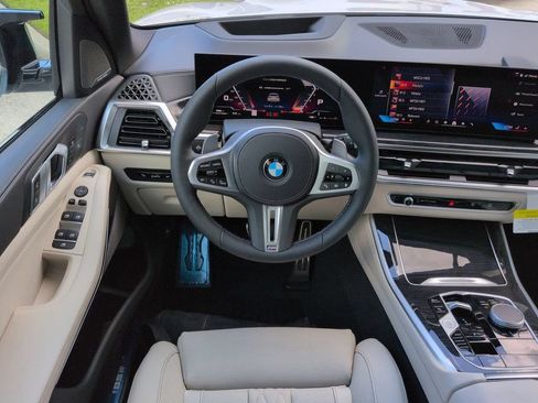 New 2026 BMW X5 M60i w/ Climate Comfort Package AWD/4WD image 16