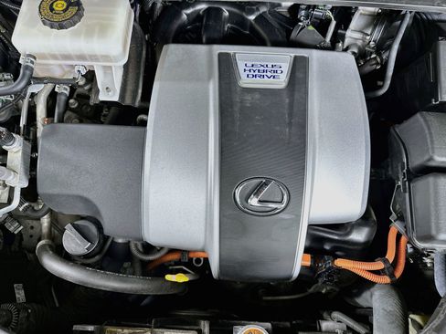 Used 2017 Lexus RX 450h AWD w/ Luxury Package image 35