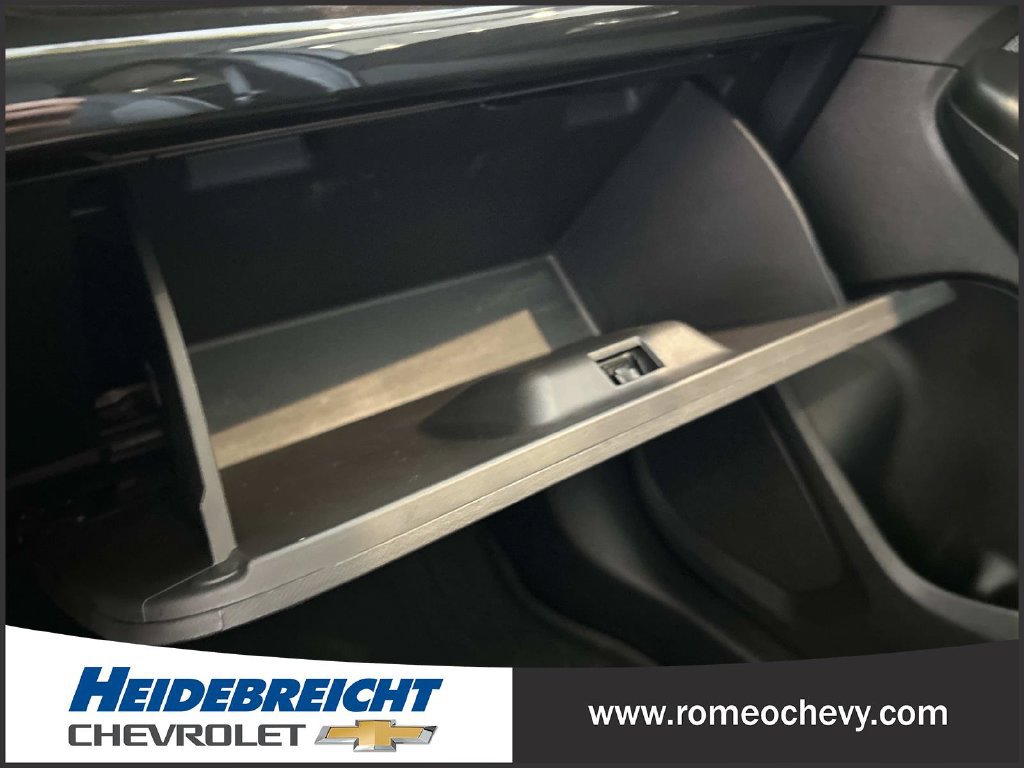 Used 2021 Chevrolet TrailBlazer LT w/ Sun and Liftgate Package FWD image 28