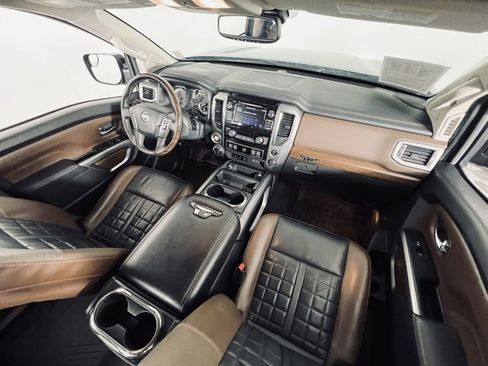 Used 2019 Nissan Titan Platinum Reserve w/ Platinum Utility Package image 16