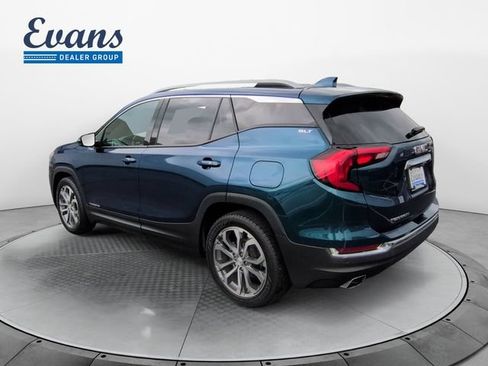 Used 2019 GMC Terrain SLT w/ Preferred Package FWD image 4