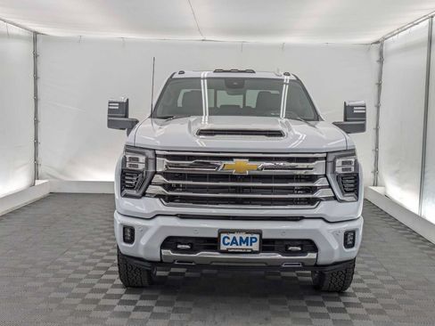 New 2026 Chevrolet Silverado 3500 High Country w/ High Country Premium Package AWD/4WD image 9
