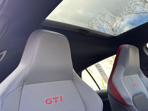 New 2026 Volkswagen GTI SE image 16