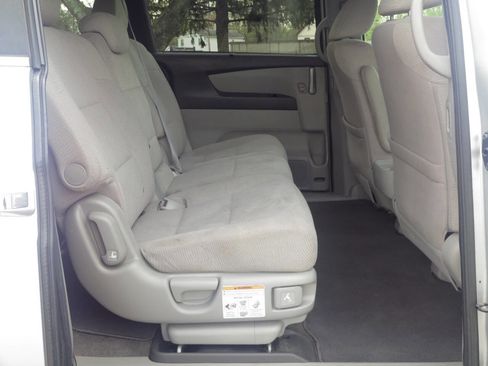 Used 2011 Honda Odyssey EX image 12