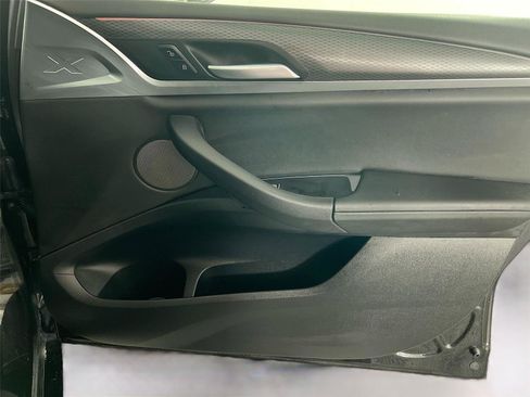 Used 2024 BMW X3 xDrive30i w/ Premium Package image 30