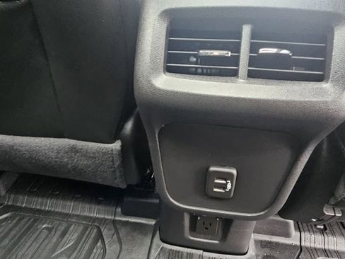 Certified 2022 GMC Terrain SLT w/ LPO, Floor Liner Package image 15