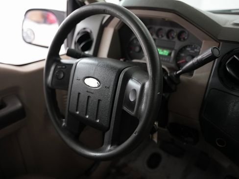 Used 2008 Ford F250 XL image 9