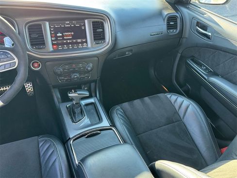 Used 2021 Dodge Charger SRT Hellcat w/ Harman/Kardon Audio Group image 16