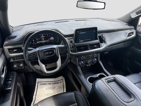 Used 2024 GMC Yukon SLT RWD image 25