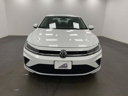 Used 2025 Volkswagen Jetta S FWD image 10