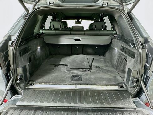 Used 2025 BMW X5 xDrive50e w/ Premium Package image 27