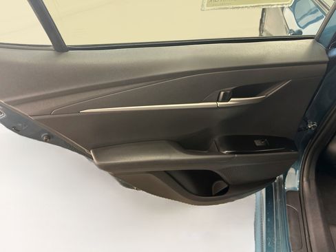 Used 2025 Toyota Camry SE FWD image 26