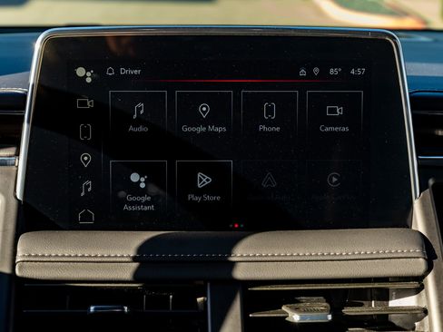 Used 2023 GMC Yukon SLE w/ Max Trailering Package image 24