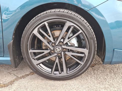 Used 2025 Toyota Camry XSE image 29